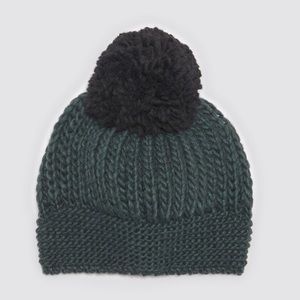 SANDRO knitted beanie with Pompom